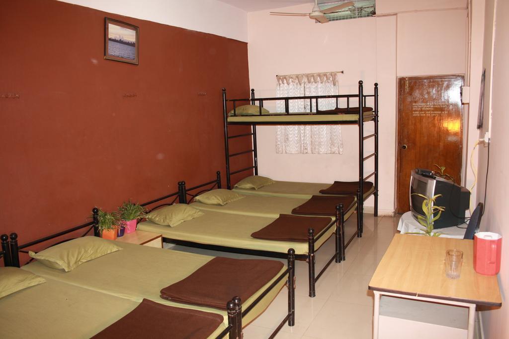 Minerva Residency Hotel Bangalore Buitenkant foto