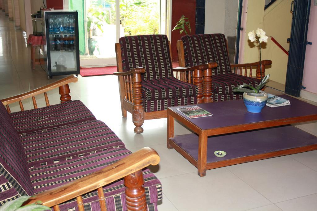 Minerva Residency Hotel Bangalore Buitenkant foto