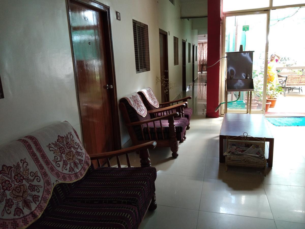 Minerva Residency Hotel Bangalore Buitenkant foto