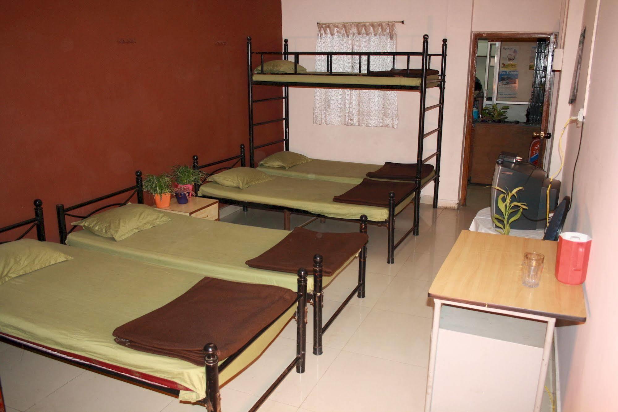 Minerva Residency Hotel Bangalore Buitenkant foto