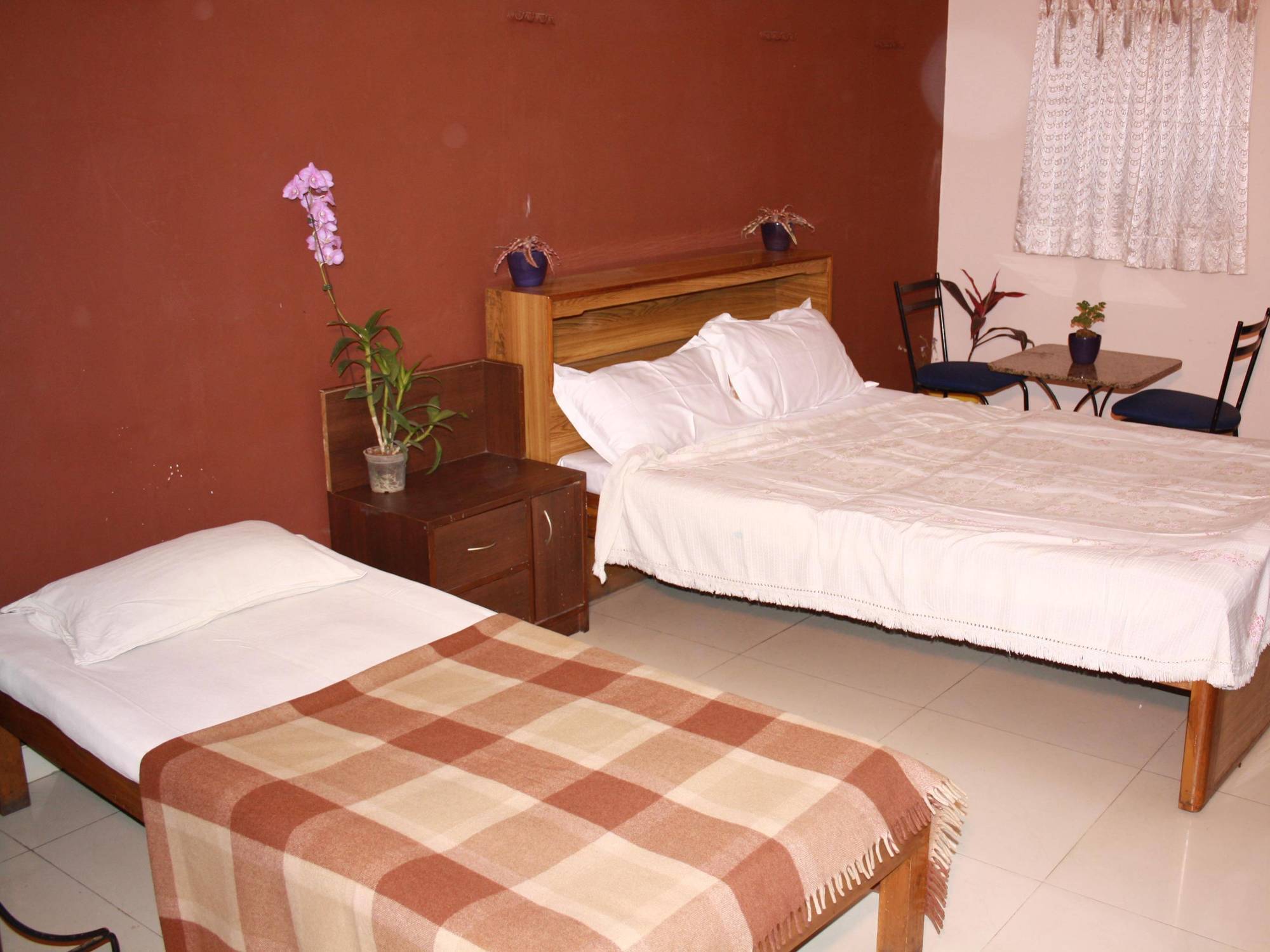 Minerva Residency Hotel Bangalore Buitenkant foto